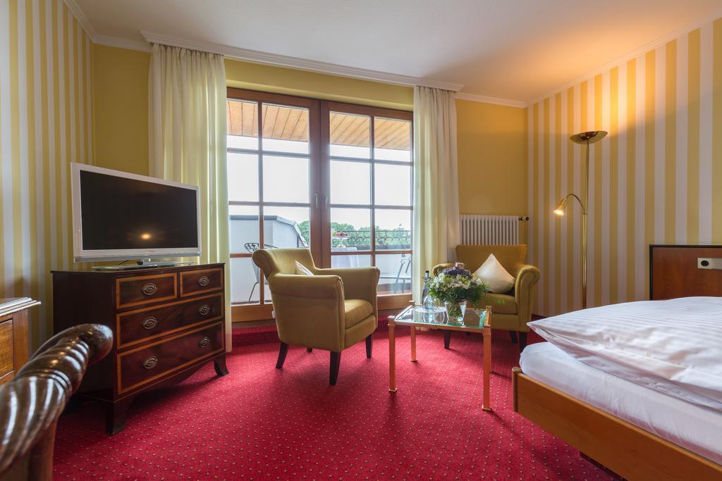 Hotel Restaurant Vinothek Lamm บัดแฮร์เรนอัลบ์ ภายนอก รูปภาพ