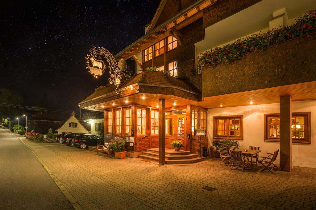 Hotel Restaurant Vinothek Lamm บัดแฮร์เรนอัลบ์ ภายนอก รูปภาพ